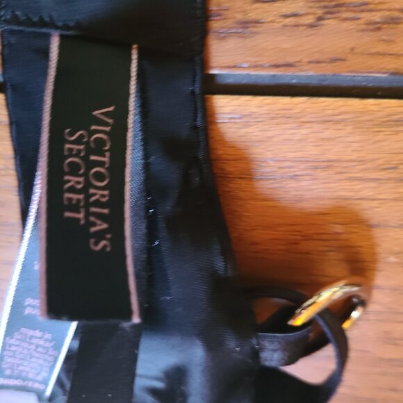 Victoria Secret 36DD Very Sexy Push Up Bra 36DD Black Gold Metal Circles Straps - Picture 6 of 6